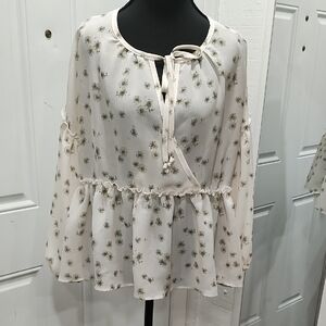 TALULAH Cream Floral Blouse